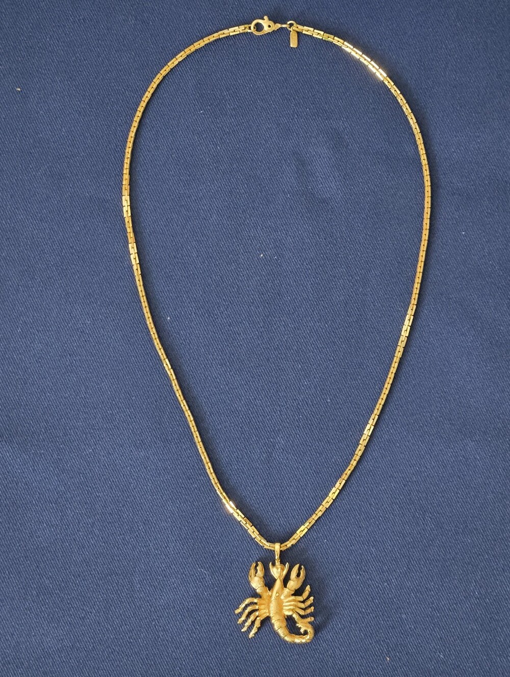 Monet Vintage Gold Box Link Chain With Scorpio Scorpion Pendant